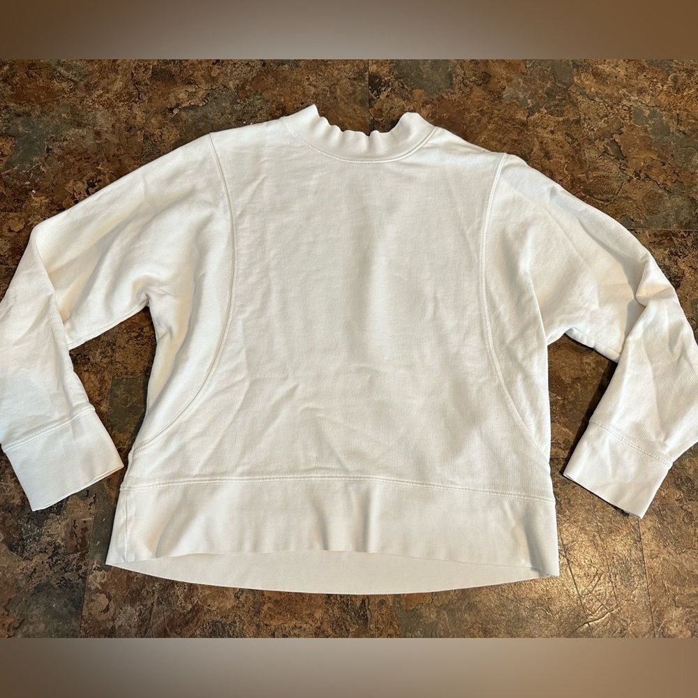 Vince Women’s Cream Mockneck Sweatshirt Long Sleeve Shirt Size Small